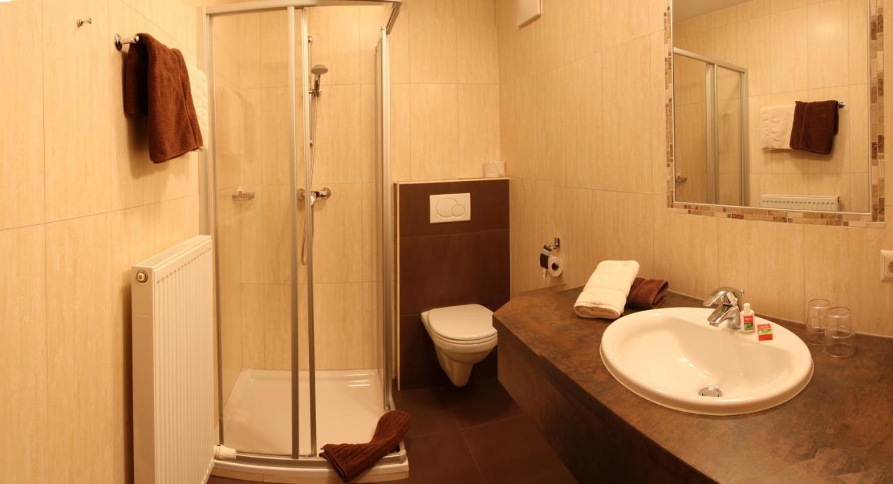 Hotel Garni Sonnblick Бад Клайнкирххайм Екстериор снимка